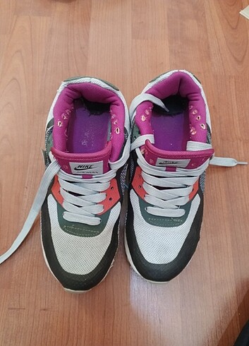 36,5 Beden Nike Air Kadın Spor Ayakkabı