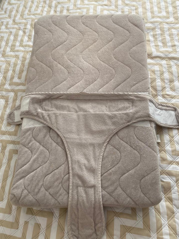 Bej ve Gri Çocuk Uyku Minderi ve Kemer - Görsel 2