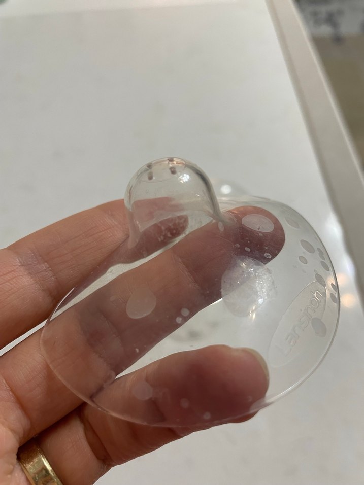 Şeffaf Göğüs Pedi ve Saklama Kutusu - Görsel 3