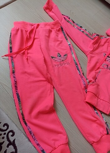 Kiz cocuk adidas eşofman takımı 