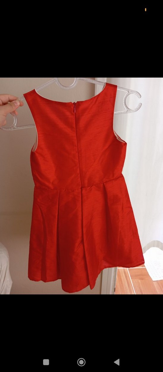 Kırmızı Parlak Kolsuz Kız Çocuk Elbisesi - Görsel 2