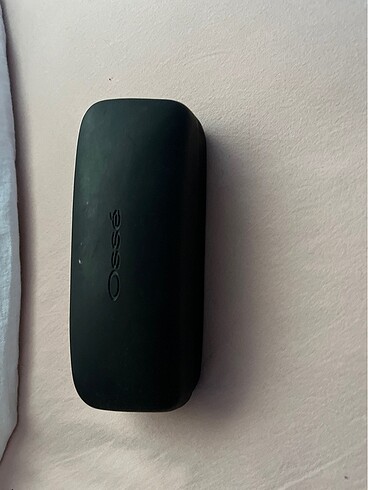 Gözlük kutusu ıqs (IQOS ilanı)