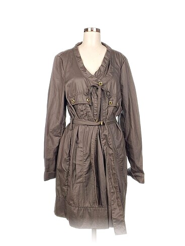 Gizia Trenchcoat %70 İndirimli.