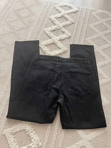 34 Beden siyah Renk LCW Kot Pantolon