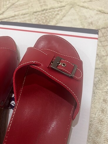 37 Beden Pierre Cardin Terlik