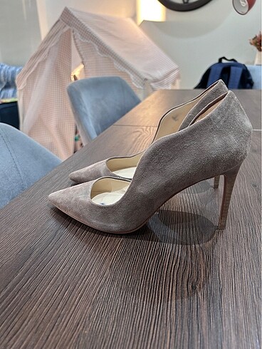 37,5 Beden Nine west topuklu ayakkabı