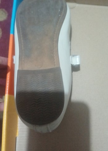 Kız Çocuk Beyaz Tokalı Babet Ayakkabı - Görsel 3