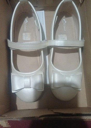 Kız Çocuk Beyaz Tokalı Babet Ayakkabı - Görsel 7