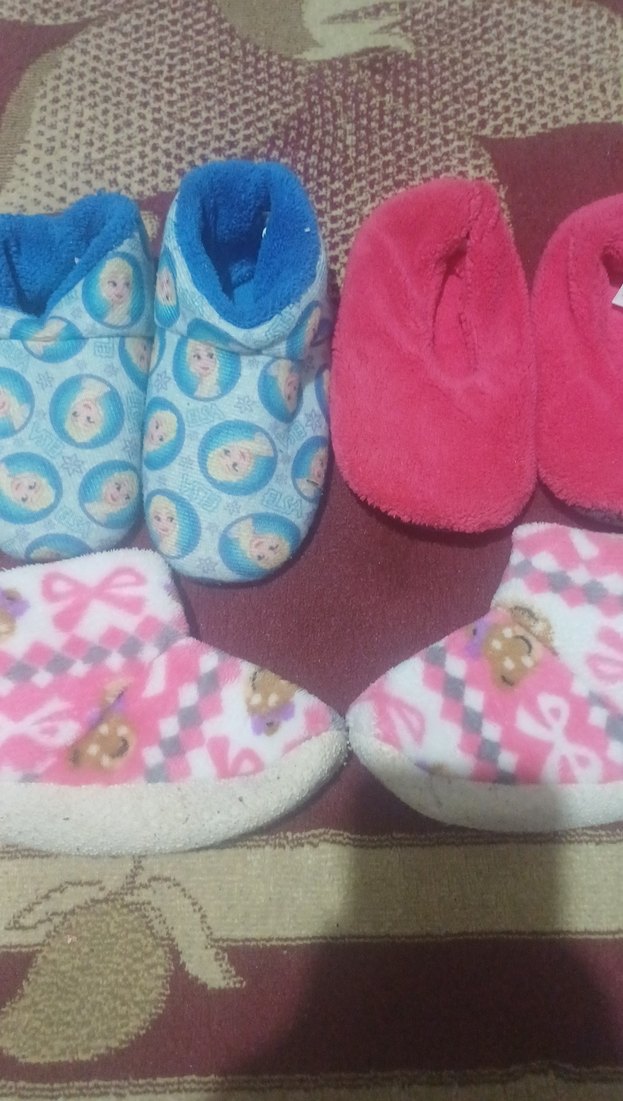 Kız Çocuk Renkli Sıcak Ev Terlikleri - Görsel 2