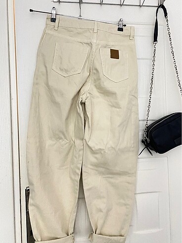 xs Beden ten rengi Renk Zara bej pantolon