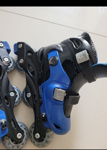 Erkek Mavi Yılan Desenli Kaykay Pateni - Görsel 3