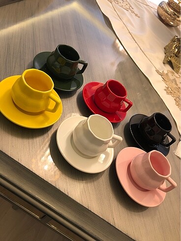  Beden çeşitli Renk Kahve fincanı