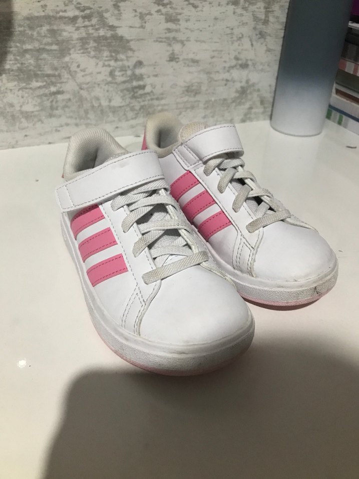 Adidas kız çocuğu spor ayakkabı - Görsel 2