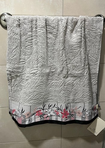 Gri Nakışlı Havlu Seti - Görsel 2