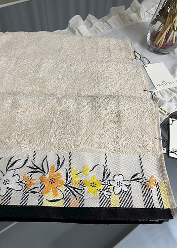 Gri Nakışlı Havlu Seti - Görsel 3