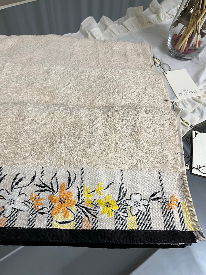 Gri Nakışlı Havlu Seti - Görsel 3