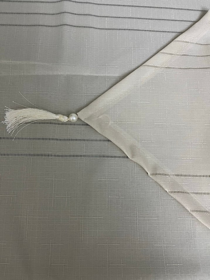 Nakışlı Masa Örtüsü - Görsel 2