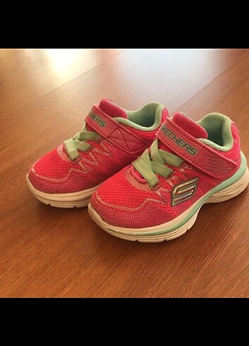 skechers 20 -21 numara