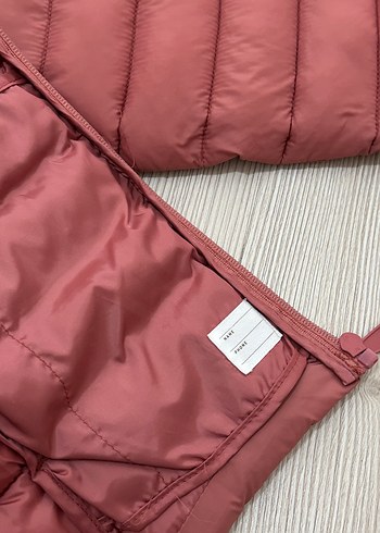 10 Yaş Beden Mango Kapüşonlu Fermuarlı Kız Çocuk Mont