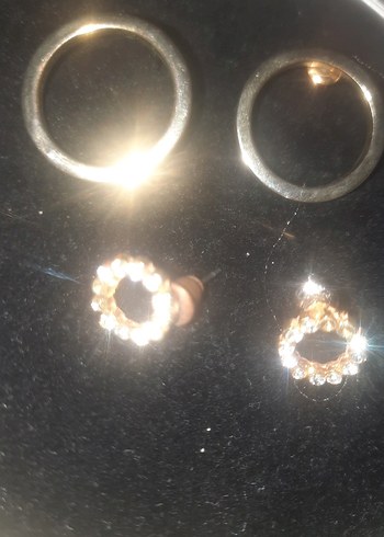 Altın Renk Mini Rock Punk Küpe Seti - Görsel 2