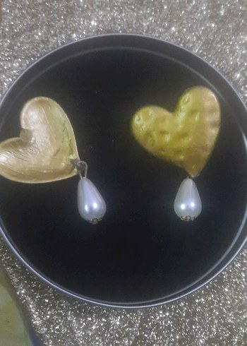 Altın Renkli İnci Detaylı Midi Küpe - Görsel 3