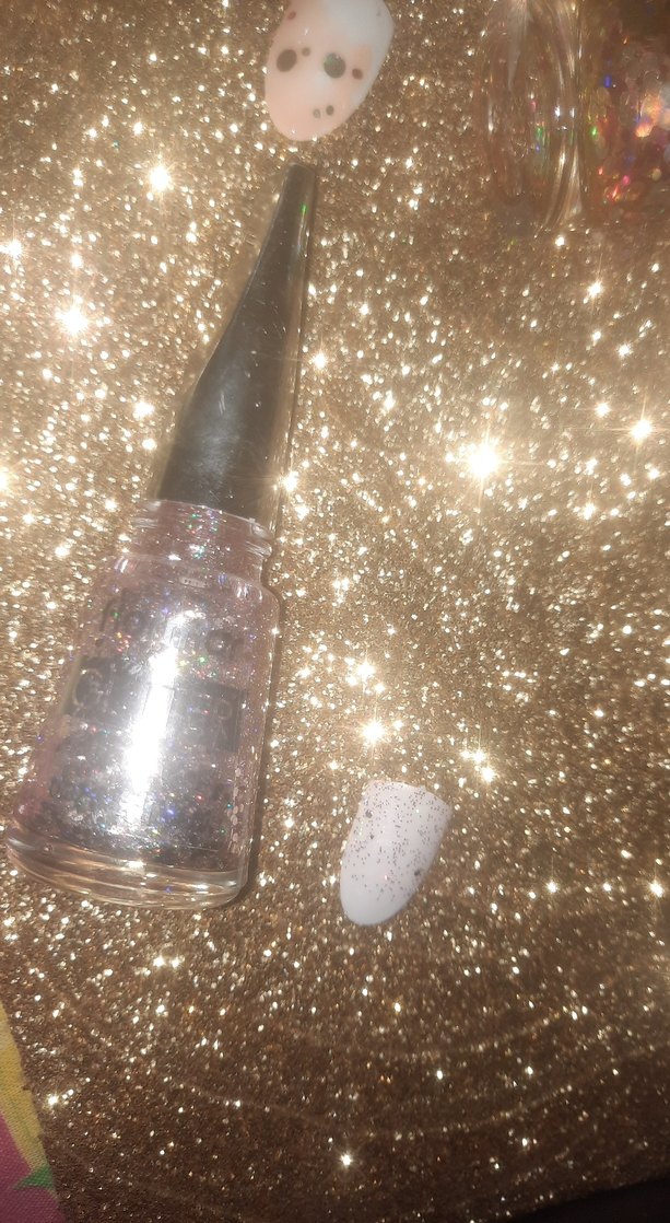 simli Renkli Işıltılı ojeler - Görsel 5