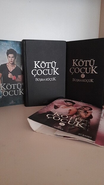 Kitap/roman/aşk kitabı/Wattpad/kötü çocuk/okuma kitabı