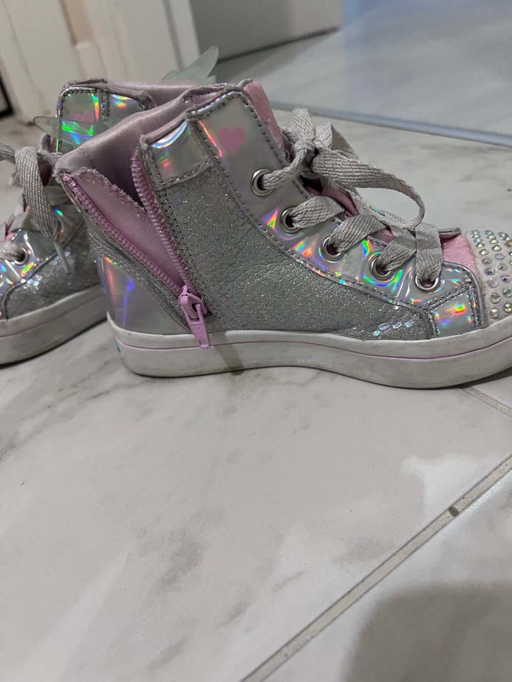 Skechers Twinkle Toes Parlak Kanatlı Spor Ayakkabı - Görsel 3