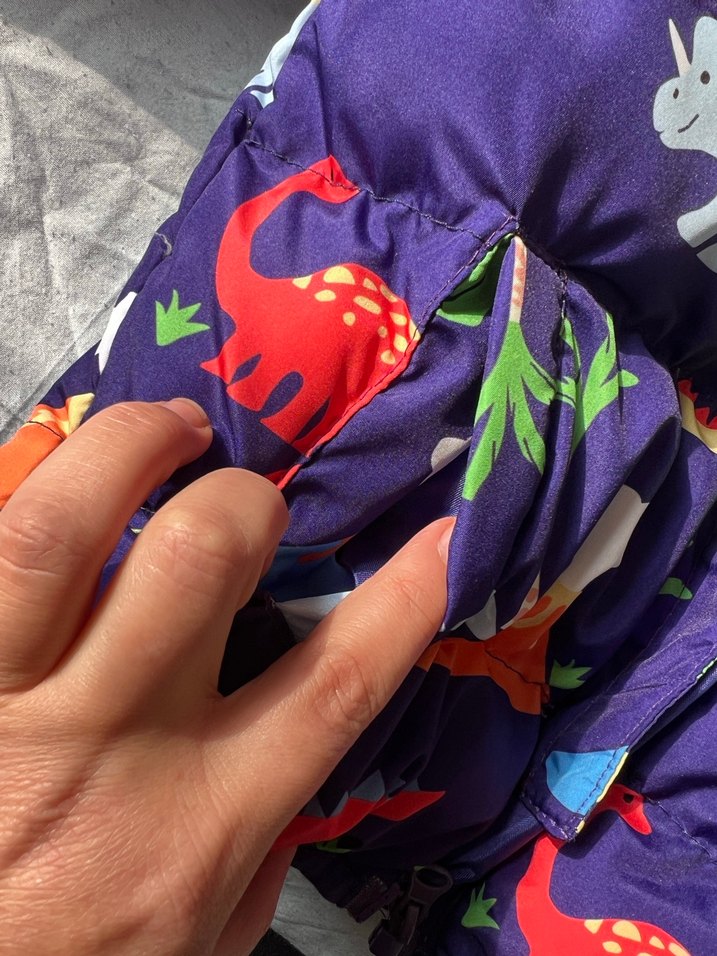 Renkli Dinozor Desenli Kapüşonlu Erkek Çocuk Mont - Görsel 2