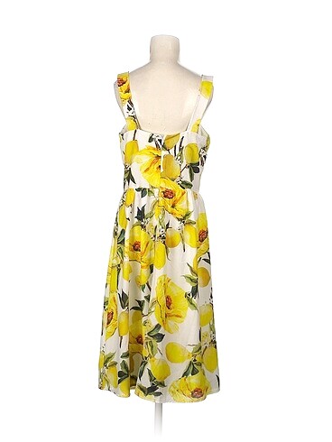 38 Beden PreLoved Kısa Elbise %70 İndirimli.