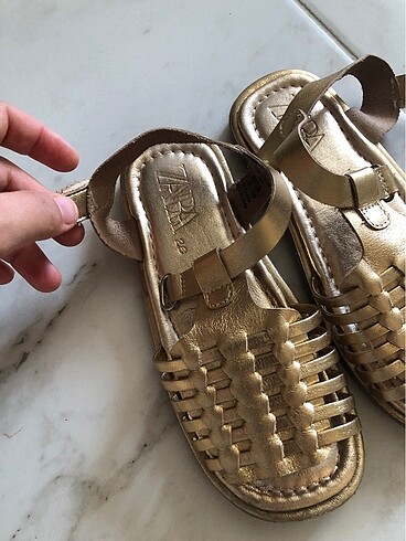 Zara Zara sandalet
