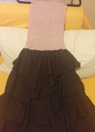 Markasız Ürün 2 beden 36 38 bedene uygun. KAT KAT ELBİSE