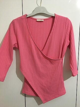 Pembe üst bluz