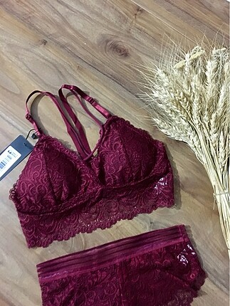 Markasız Ürün Bordo bralet