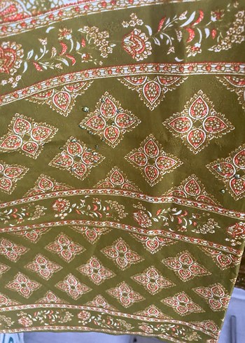 Şal desenli V yaka pareo - Görsel 4