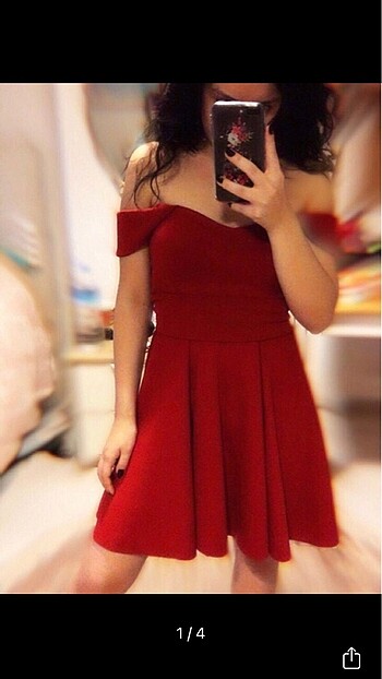 s Beden kırmızı elbise