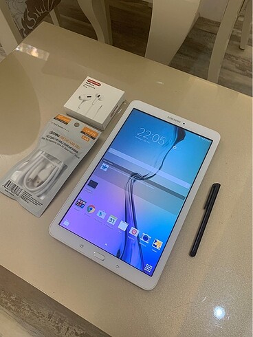 Samsung Tab e FIRSAT ÜRÜN