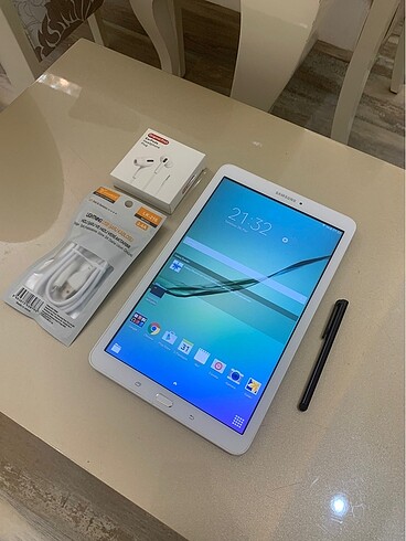 Samsung Tab e FIRSAT ÜRÜN