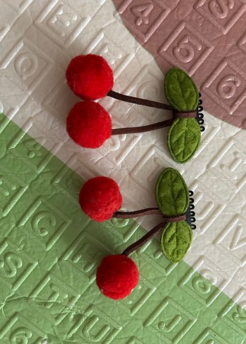 Nakışlı Kırmızı Kiraz Figürlü Çocuk Toka saçsız bebek tokası - Görsel 2