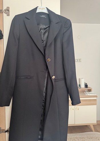 Siyah Uzun Kadın Klasik Ofis Kabanı