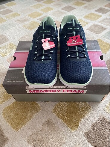 37 Beden Skechers Memory Foam Kadın Spor Ayakkabı