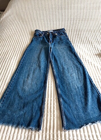 Bershka Bol paça jeans pantolon
