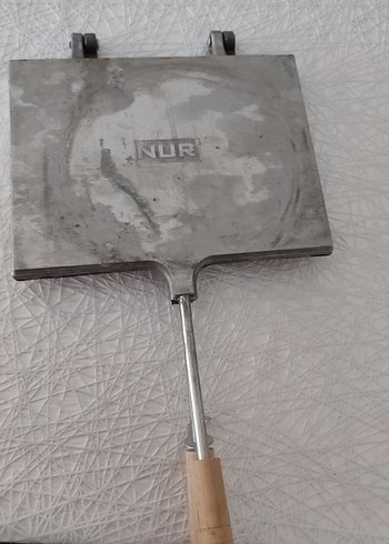 Gri Metal Tost Makinesi NUR