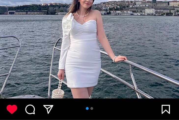 34 Beden Beyaz elbise