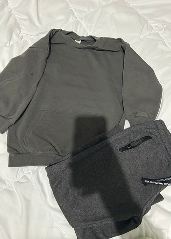 Gri Erkek Çocuk Rahat Sweatshirt ve Eşofman