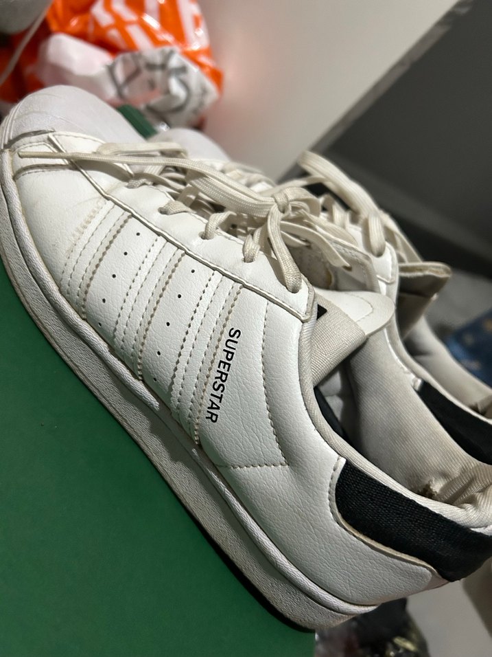 Beyaz Adidas Kadın Spor Ayakkabı - Görsel 4