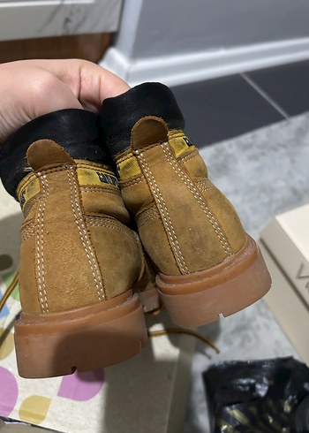 CAT Kahverengi Deri erkek çocuk Bot - Görsel 3