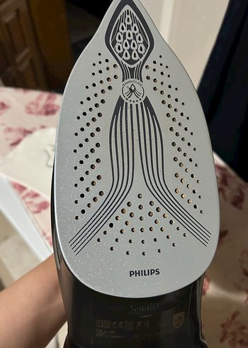 Philips Azur Pro 3000W Siyah Ütü - Görsel 4