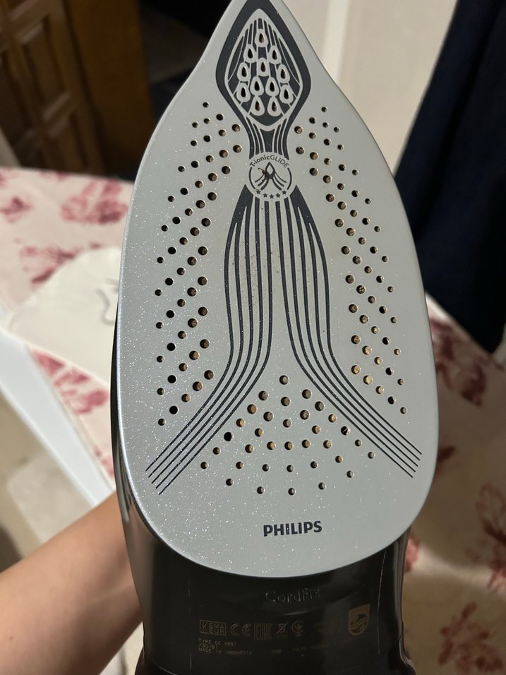 Philips Azur Pro 3000W Siyah Ütü - Görsel 4