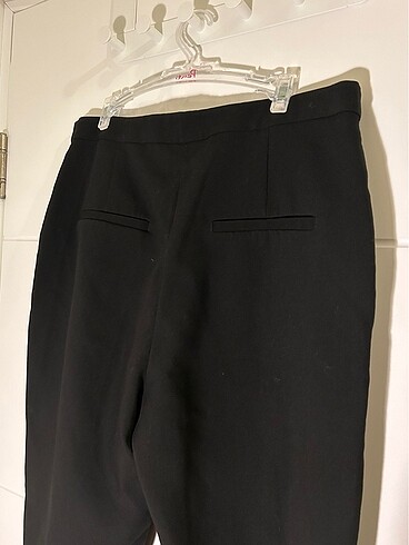 44 Beden siyah Renk H&M siyah kumaş pantalon